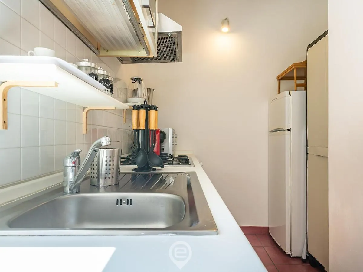 La Finestra Sul Corso Apartment Cagliari