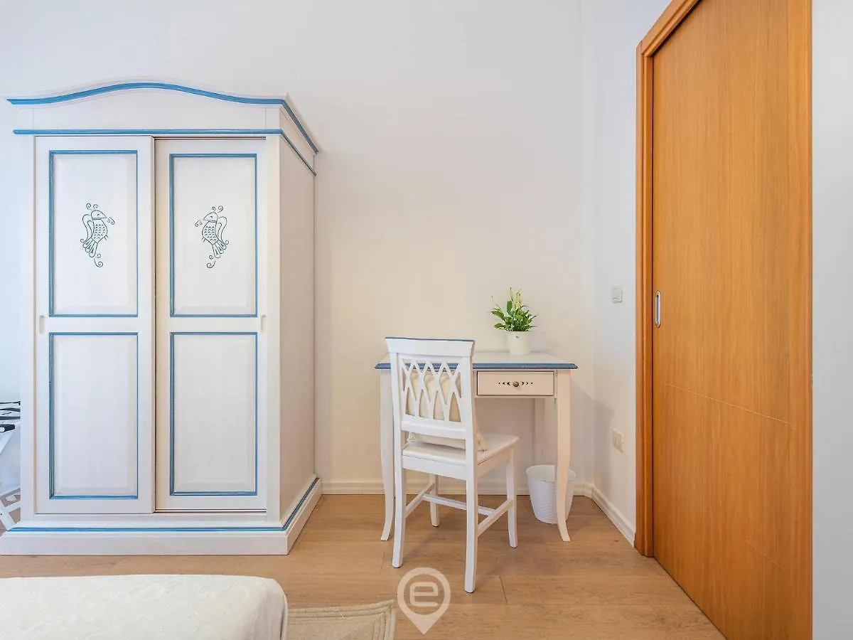 La Finestra Sul Corso Apartment Cagliari 0*,  Italy