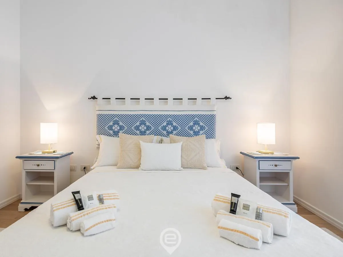 La Finestra Sul Corso Apartment Cagliari Italy