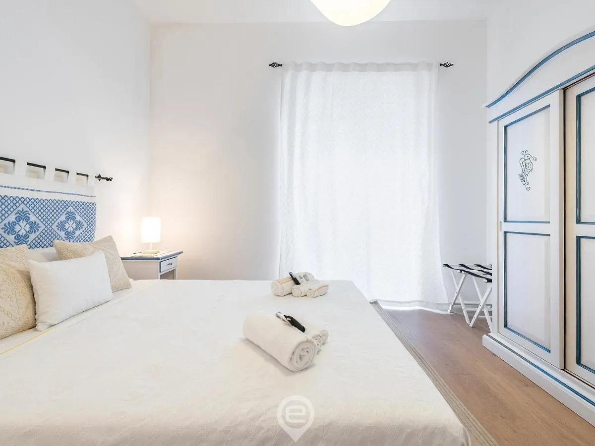 La Finestra Sul Corso Apartment Cagliari Italy